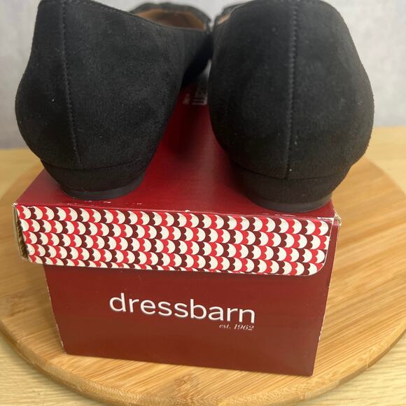 Dress Barn Fiona Womens Microsuede Vegan Black Flat Shoes Size 9M - Picture 3 of 9